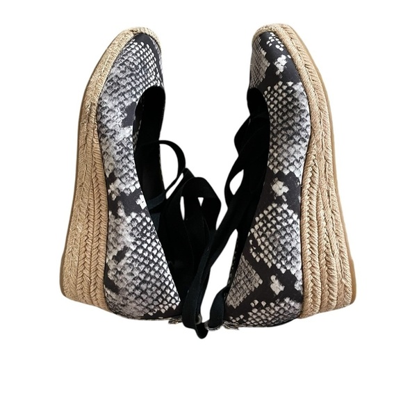 NWOB TORY BURCH Heather Ankle Wrap Satin Espadrille Wedge US 8 Black/Roccia - Picture 5 of 7